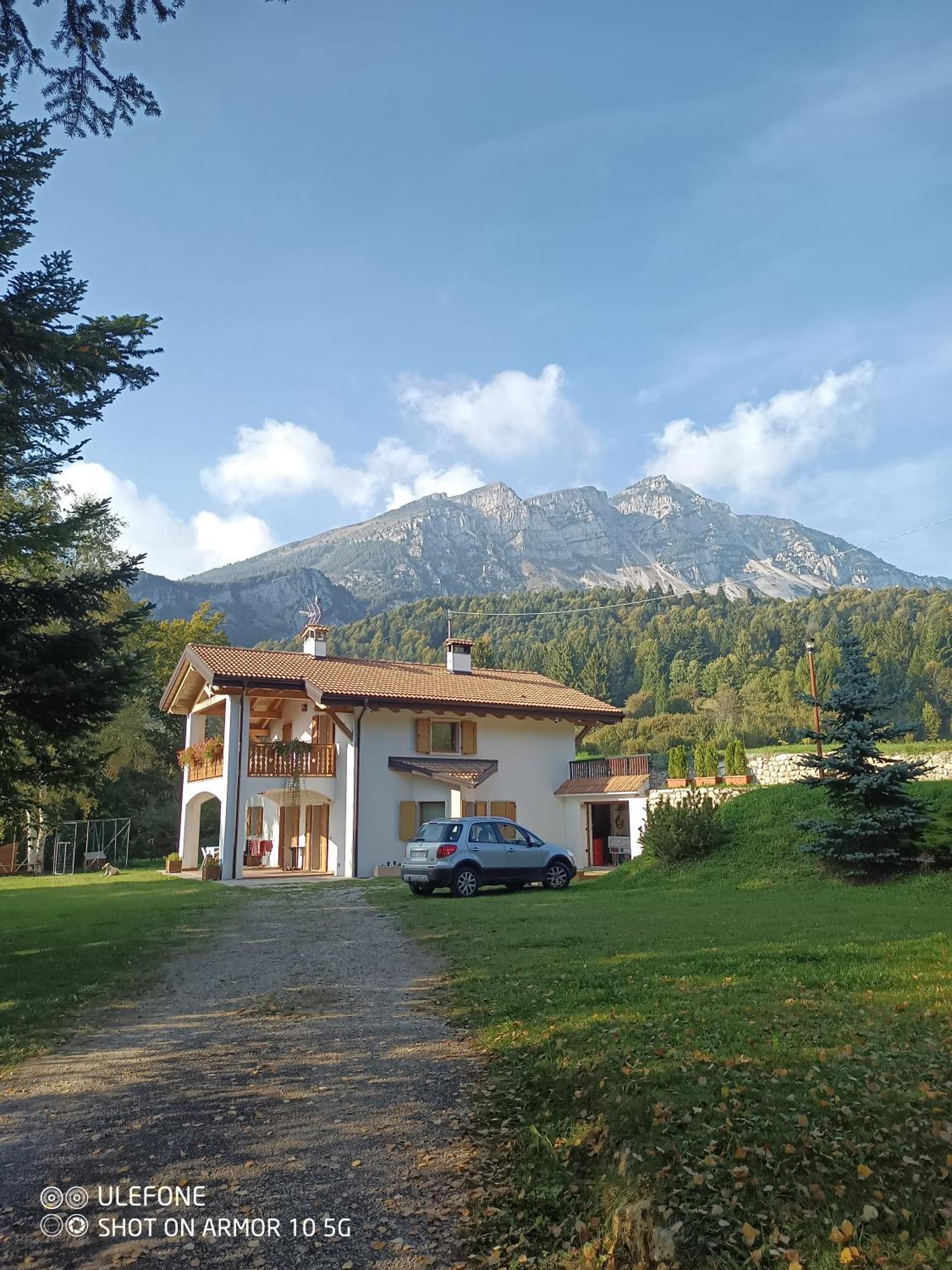 Appartamento Vacanze Bordala Ronzo-Chienis Bagian luar foto